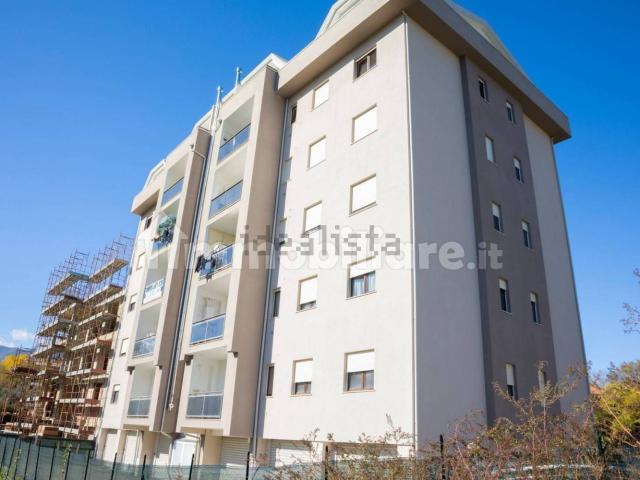 Appartamento in vendita di 88 m² in Via Spagna, 2