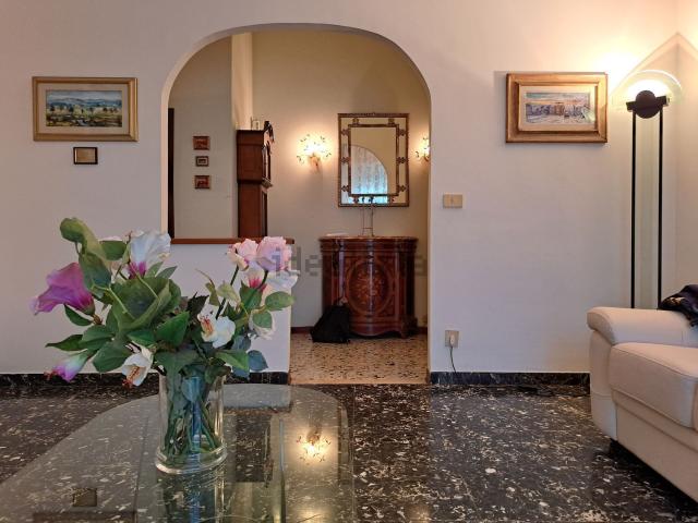 Appartamento in vendita di 88 m² in Via Stefano Ussi, 26