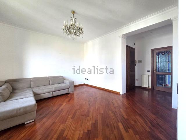 Appartamento in vendita di 88 m² in Viale Antonio Fratti
