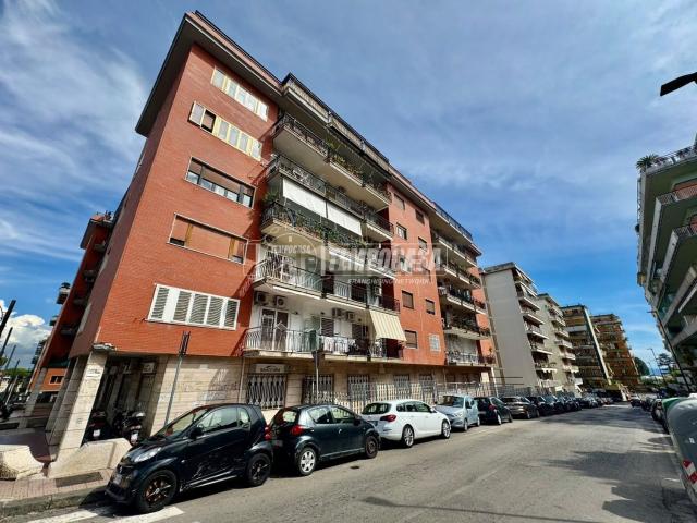 Appartamento in vendita di 88 m² in Viale Colli Aminei, 279