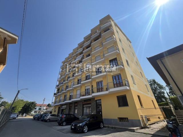 Appartamento in vendita di 88 m² in Viale Rimembranza, 6