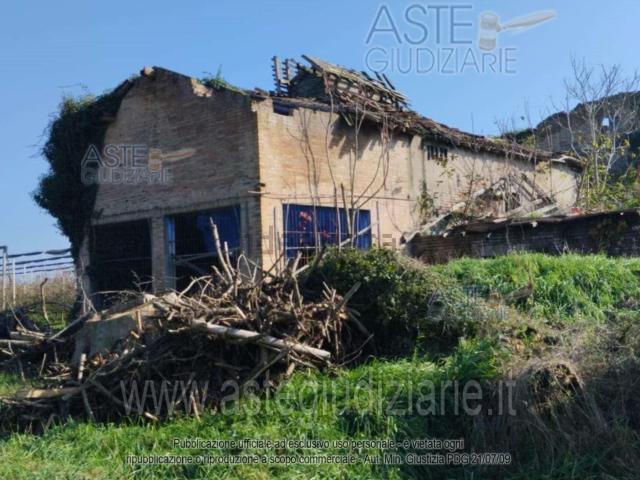 Appartamento in vendita di 890 m² in Via Viazza