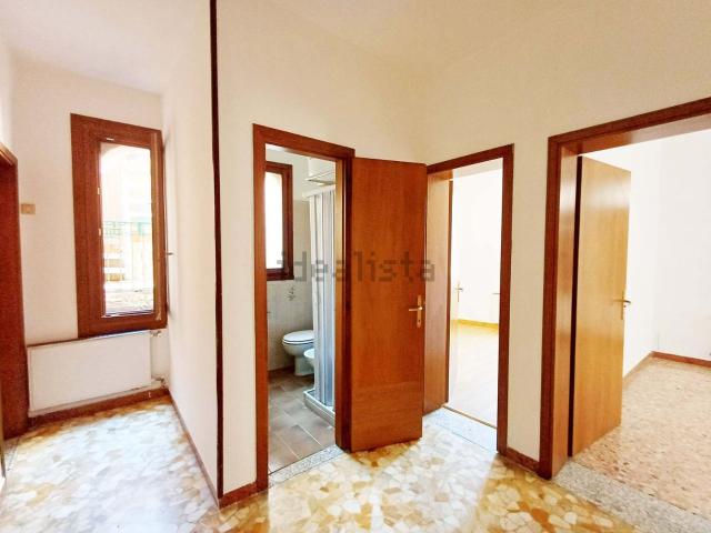Appartamento in vendita di 89 m² in Calle del Squero