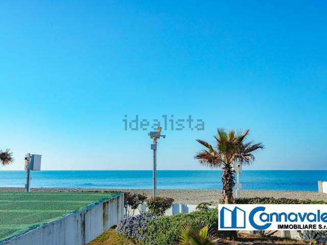 Appartamento in vendita di 89 m² in Lungomare Paolo Toscanelli