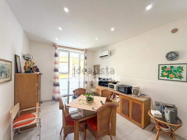 Appartamento in vendita di 89 m² in Via Augusto Von Platen, 46
