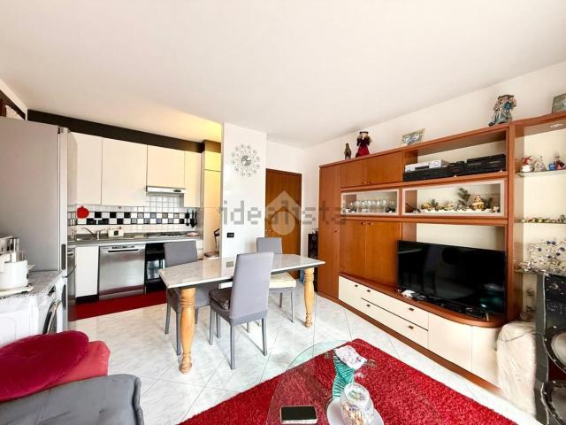 Appartamento in vendita di 89 m² in Via Benaco, 5