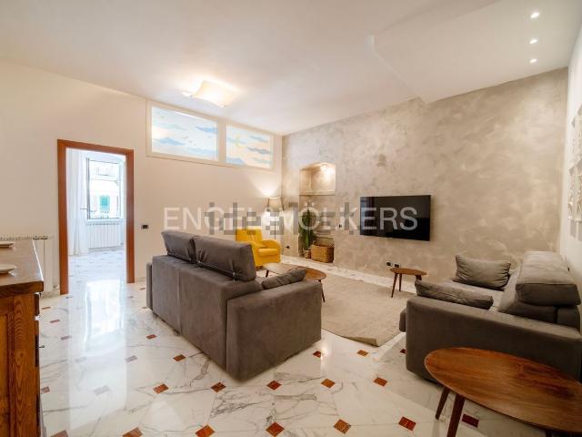 Appartamento in vendita di 89 m² in Via Colombo, 172