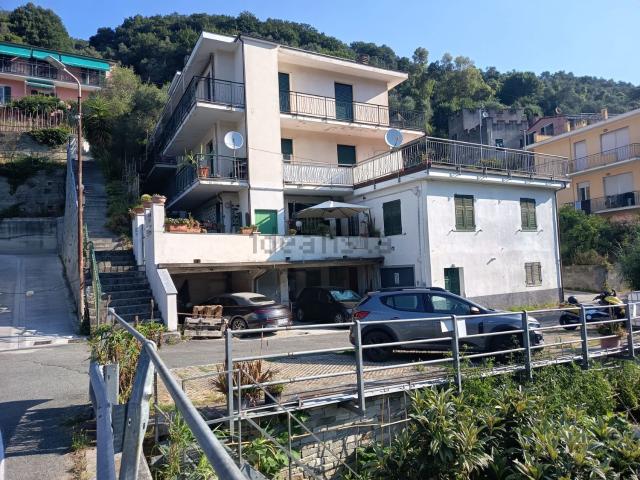 Appartamento in vendita di 89 m² in Via dei Piani, 72