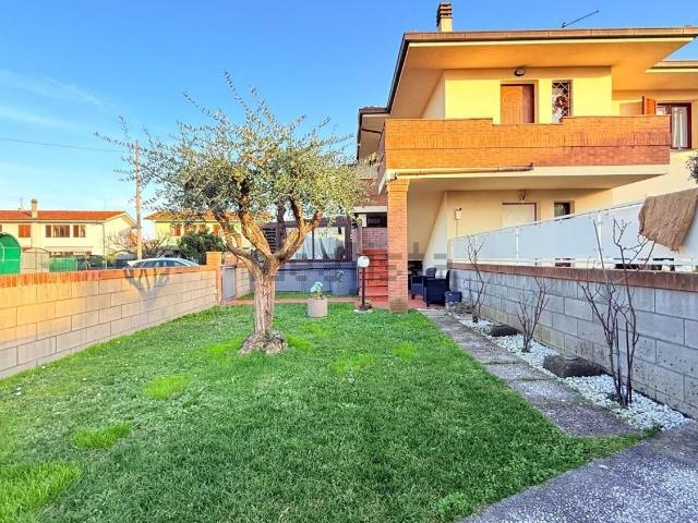 Appartamento in vendita di 89 m² in Via del Popolo