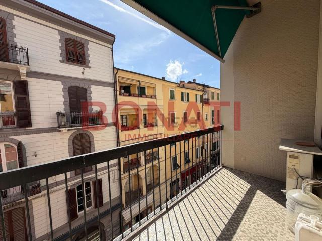 Appartamento in vendita di 89 m² in Via del Prione, 154