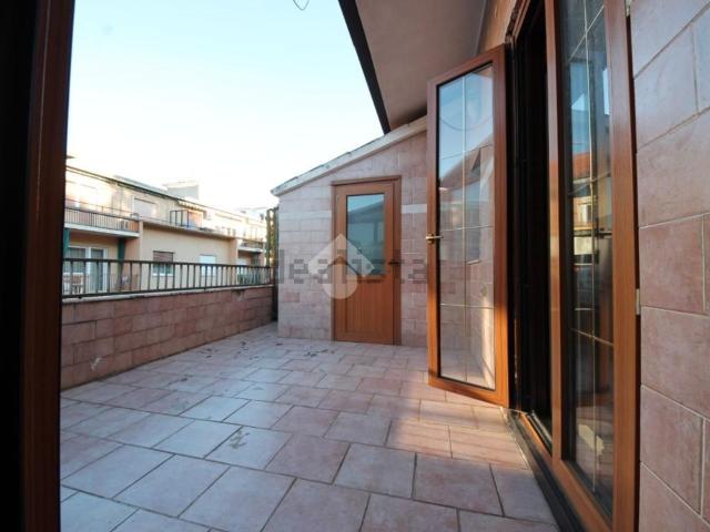 Appartamento in vendita di 89 m² in Via della Tesa, 21