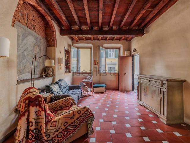 Appartamento in vendita di 89 m² in Via di Camaldoli