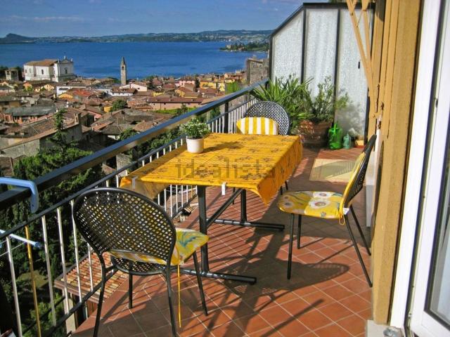 Appartamento in vendita di 89 m² in Via Fontane