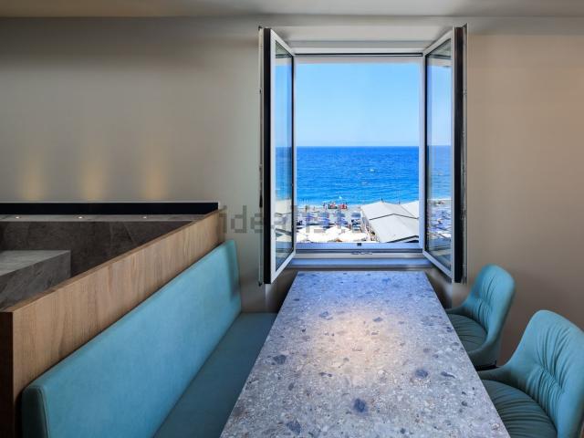 Appartamento in vendita di 89 m² in Via Fratelli Rezzano