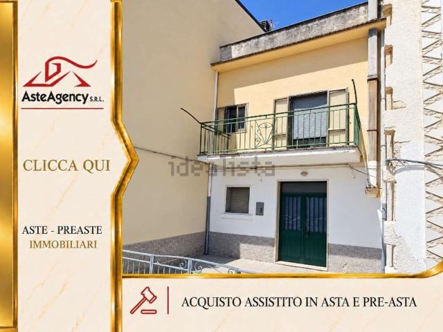 Appartamento in vendita di 89 m² in Via Giacomo Matteotti, 1