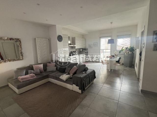 Appartamento in vendita di 89 m² in Via Giuseppe Mazzini