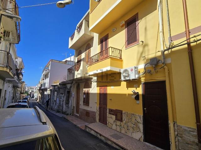 Appartamento in vendita di 89 m² in Via Marina, 76