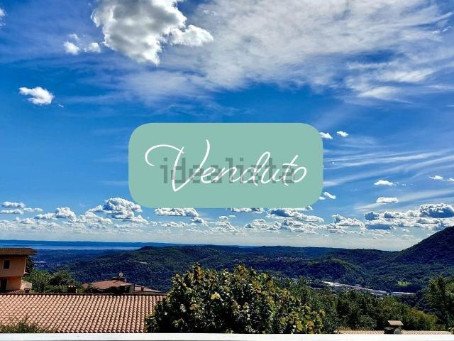 Appartamento in vendita di 89 m² in Via Mezzane