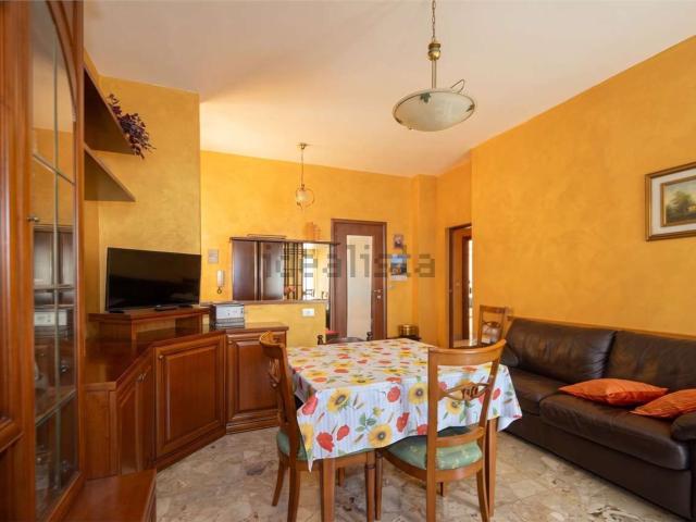 Appartamento in vendita di 89 m² in Via Nazario Sauro, 33