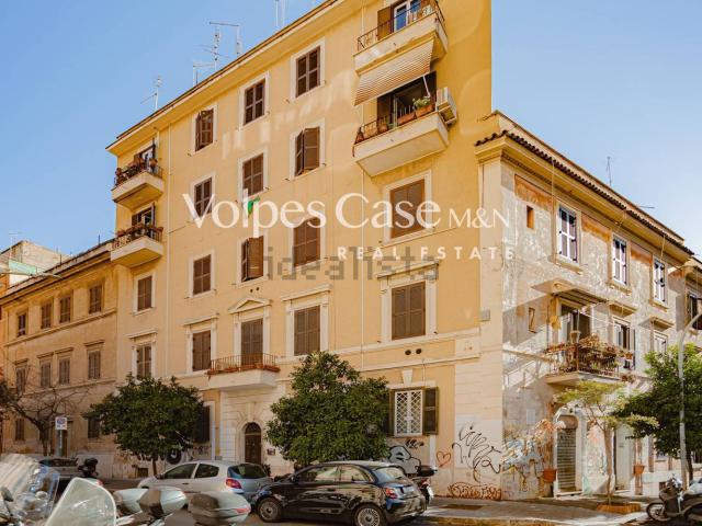 Appartamento in vendita di 89 m² in Via Pesaro, 34