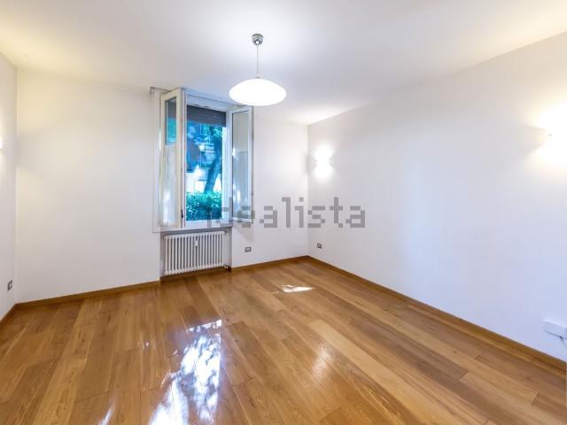 Appartamento in vendita di 89 m² in Via Pomponio Torelli, 1