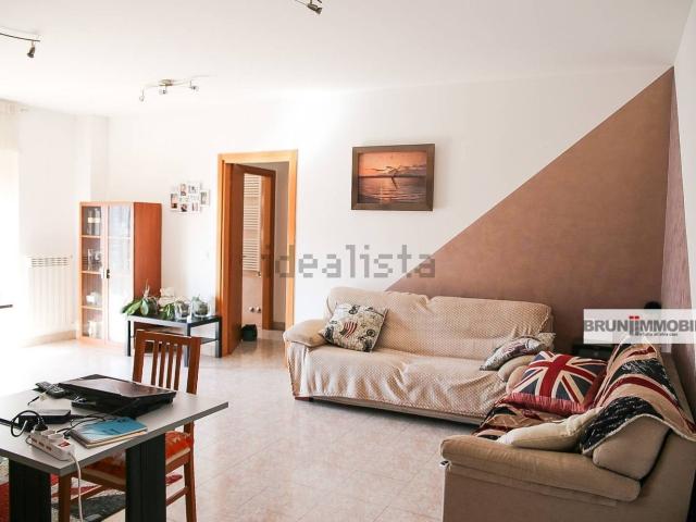 Appartamento in vendita di 93 m² in Contrada Villa Caldari, 47