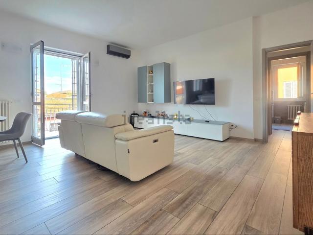 Appartamento in vendita di 93 m² in Via Torino, 45