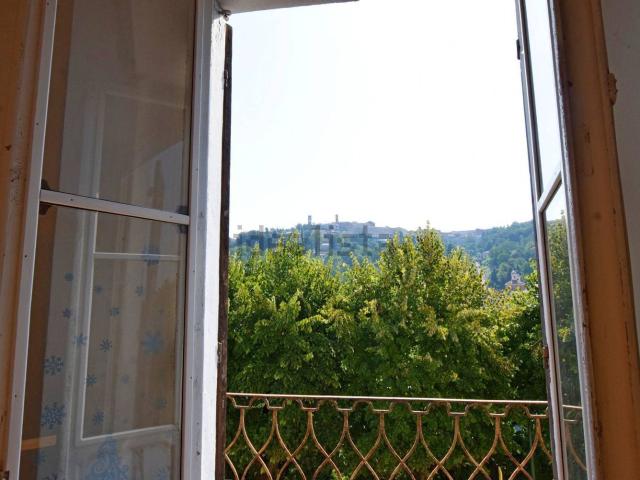 Appartamento in vendita di 93 m² in Via Vittorio Veneto, 25
