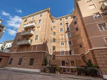 Roma, Roma Lazio, Lazio - Balcone, Cantina