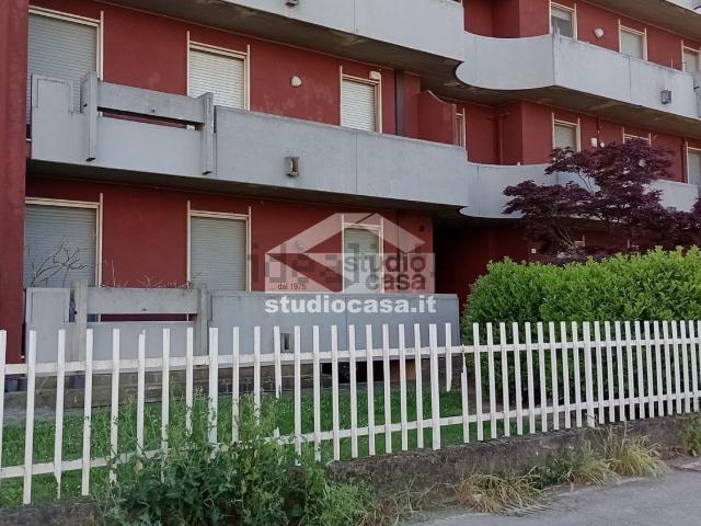 Appartamento in vendita di 93 m² in Via Amendola
