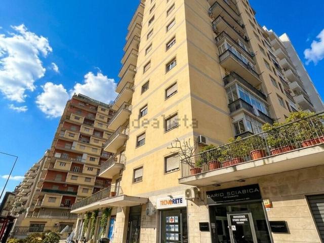Appartamento in vendita di 93 m² in Via Aquileia, 46