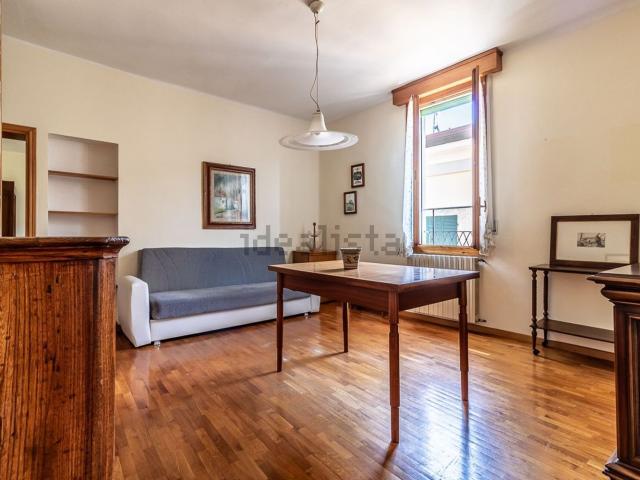 Appartamento in vendita di 93 m² in Via Baviera Maghinardo, 18