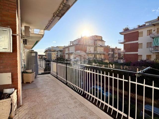 Appartamento in vendita di 93 m² in Via Bologna, 13