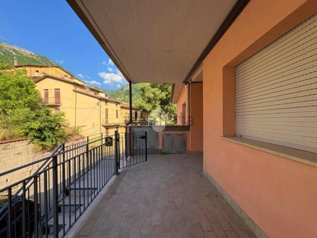 Appartamento in vendita di 93 m² in Via Borgovalle