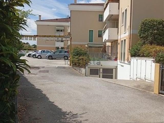 Appartamento in vendita di 93 m² in Via C. Battisti, 16