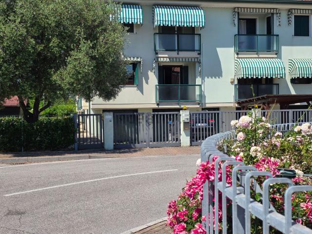Appartamento in vendita di 93 m² in Via Cadore, 88