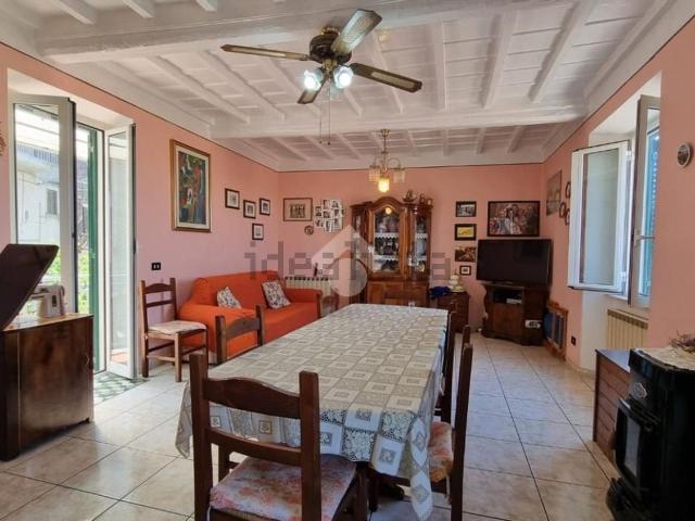 Appartamento in vendita di 93 m² in Via ciminelli, 1