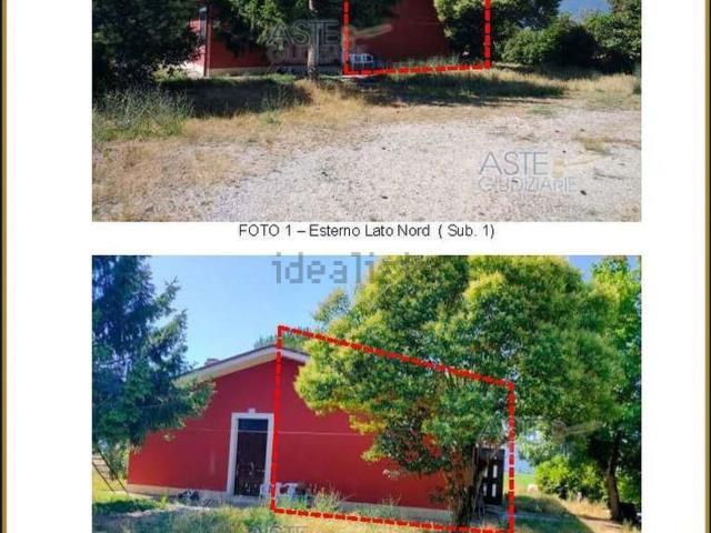 Appartamento in vendita di 93 m² in Via Comunali