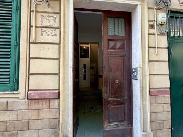 Appartamento in vendita di 93 m² in Via Cosmo Guastella, 5