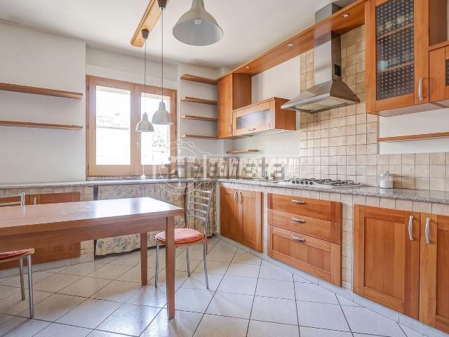 Appartamento in vendita di 93 m² in Via Creva, 114