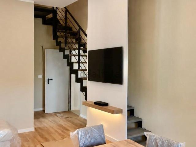 Appartamento in vendita di 93 m² in Via Dante Alighieri