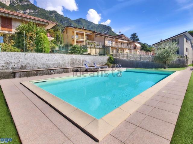 Appartamento in vendita di 93 m² in Via degli Ulivi, 23