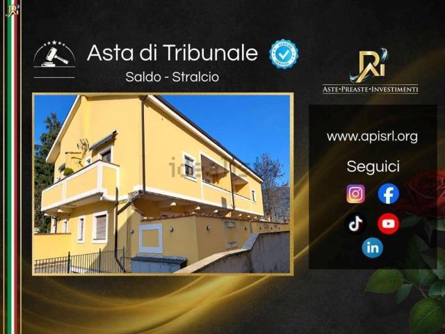 Appartamento in vendita di 93 m² in Via degli Arroni, 47