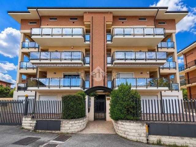 Appartamento in vendita di 93 m² in Via delle Nocelle, 6