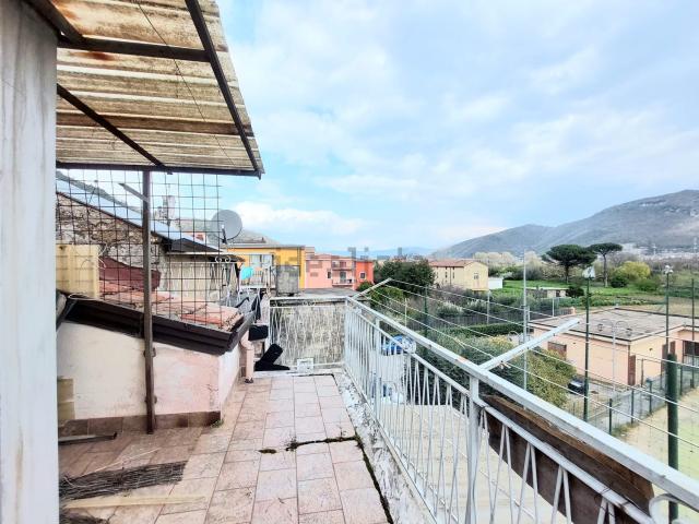 Appartamento in vendita di 93 m² in Via delle Puglie, 110