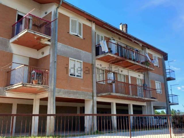 Appartamento in vendita di 93 m² in Via Don Aurelio Moriggi