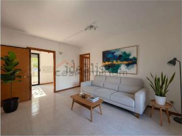 Appartamento in vendita di 93 m² in Via Enrico Berlinguer