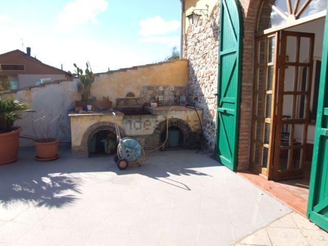 Appartamento in vendita di 93 m² in Via Flaminia Vecchia, 70