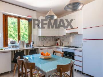 Appartamento in vendita di 93 m² in Via Garibaldi, 7