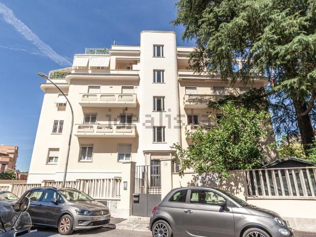 Appartamento in vendita di 93 m² in Via Giovanni Miani
